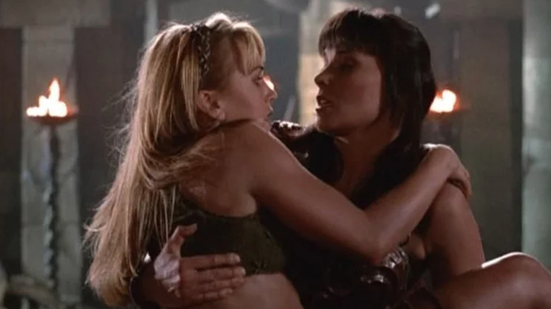 Xena holds Gabrielle