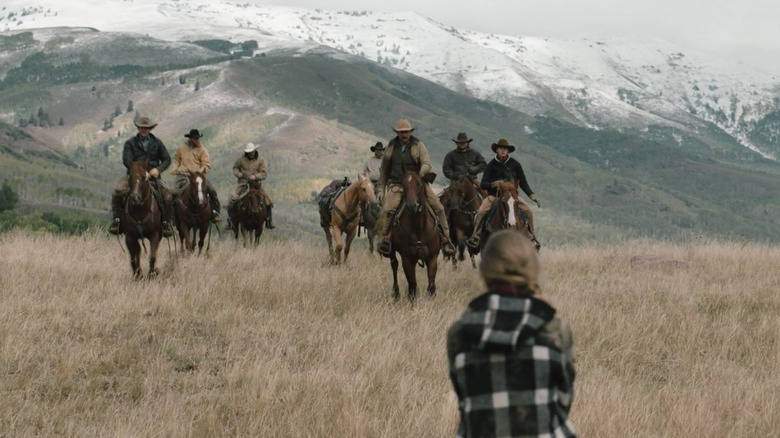 Yellowstone John Dutton and ranchers on horses