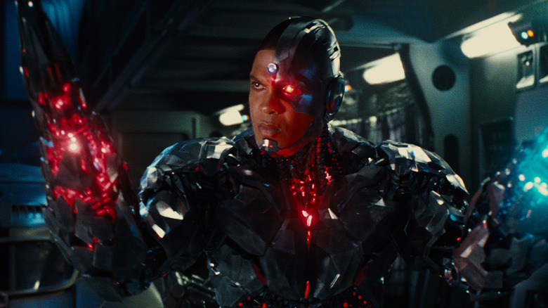 Cyborg on Kryptonian ship