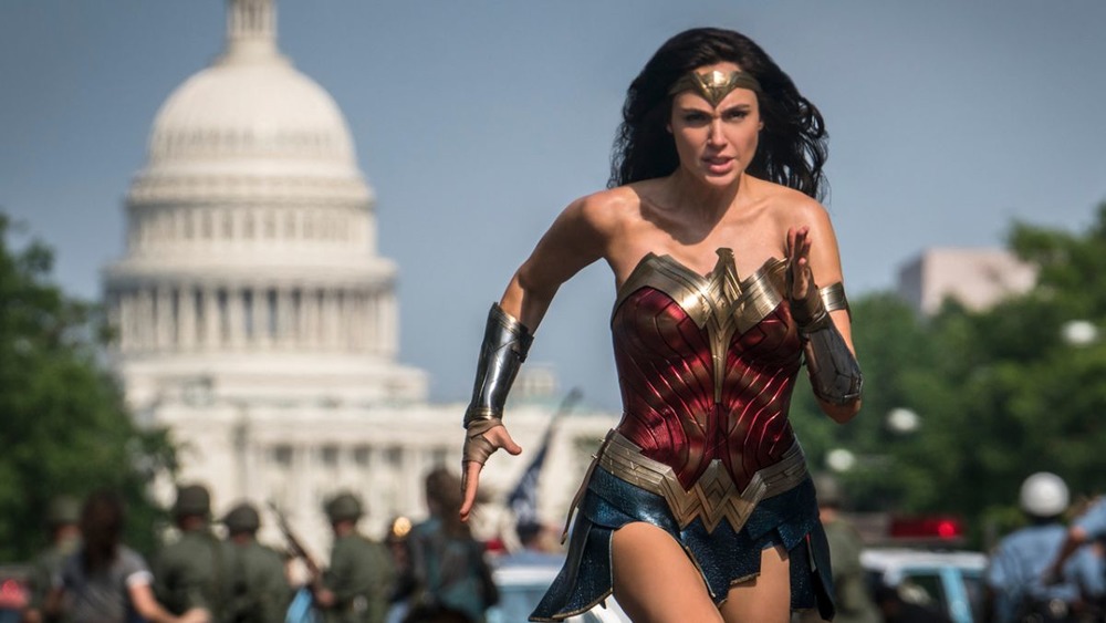 Wonder Woman runs to save the day in WW84