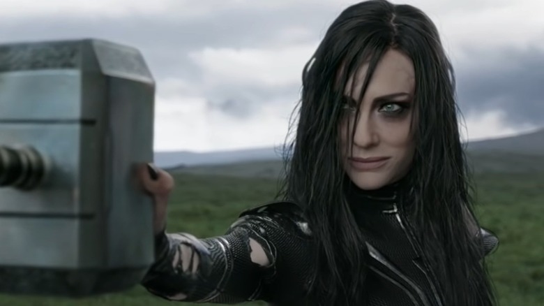 Hela stops Mjolnir