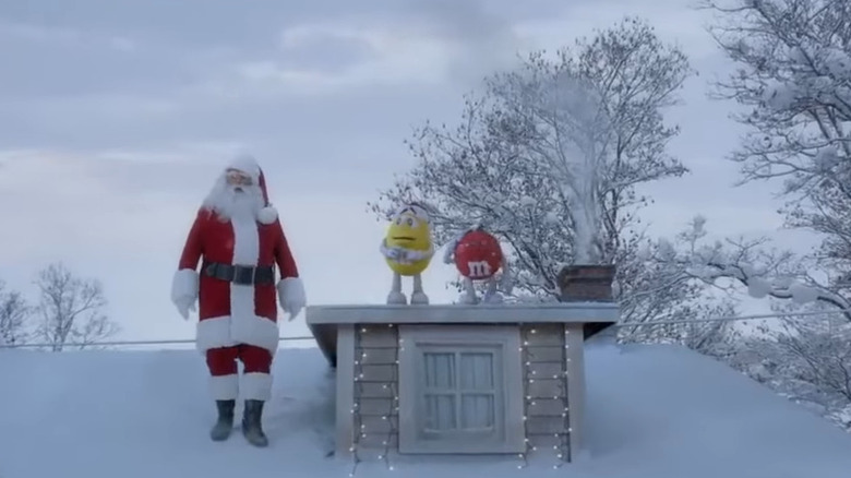 Santa and M&M's on roof