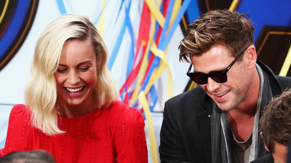 Brie Larson and Chris Hemsworth