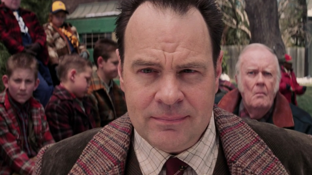 Dan Aykroyd as ﻿Vic Frohmeyer ﻿in Christmas with the Kranks