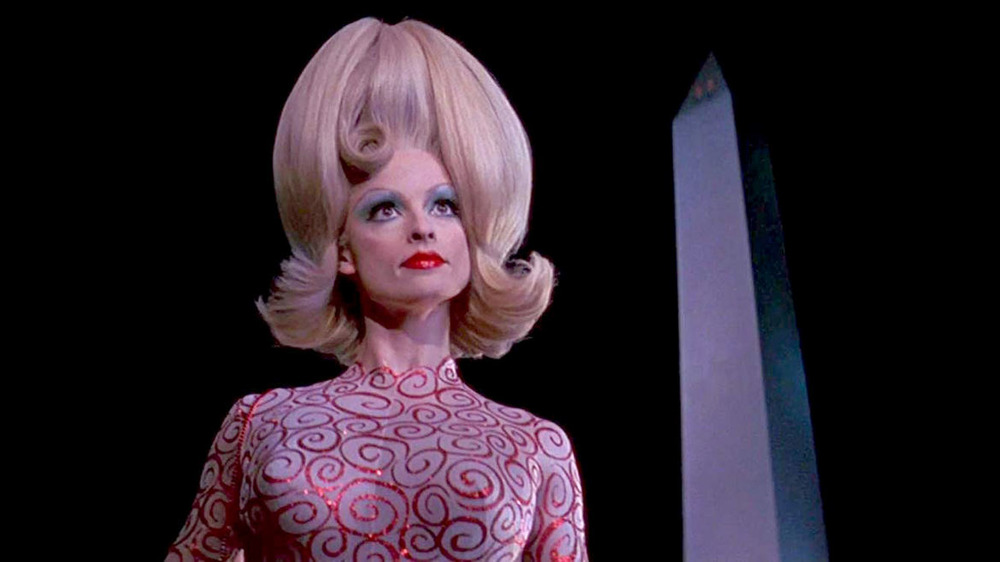 Lisa Marie in Mars Attacks!