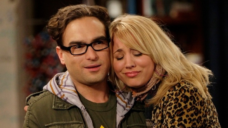 Penny embraces Leonard in "The Big Bang Theory"