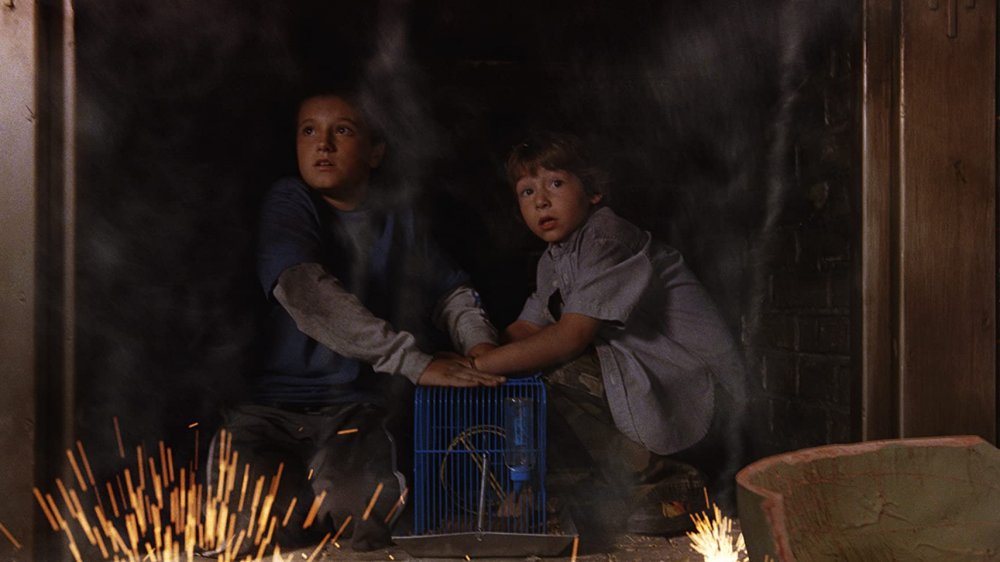 Josh Hutcherson and Jonah Bobo in Zathura