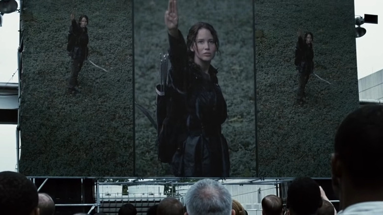 Katniss salute