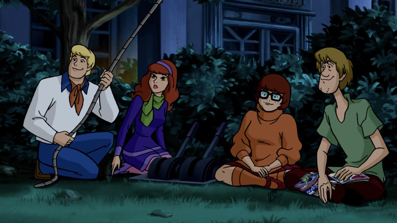 the gang waits for Scooby