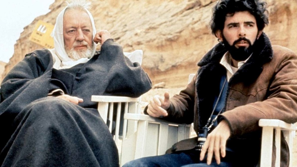 George Lucas and Alec Guinness on the set of Star Wars