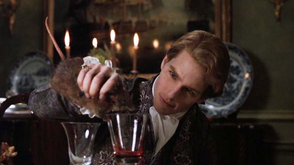 Lestat pours rat blood