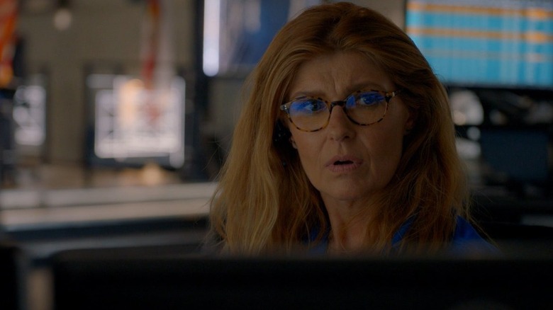 Connie Britton dispatches in 9-1-1