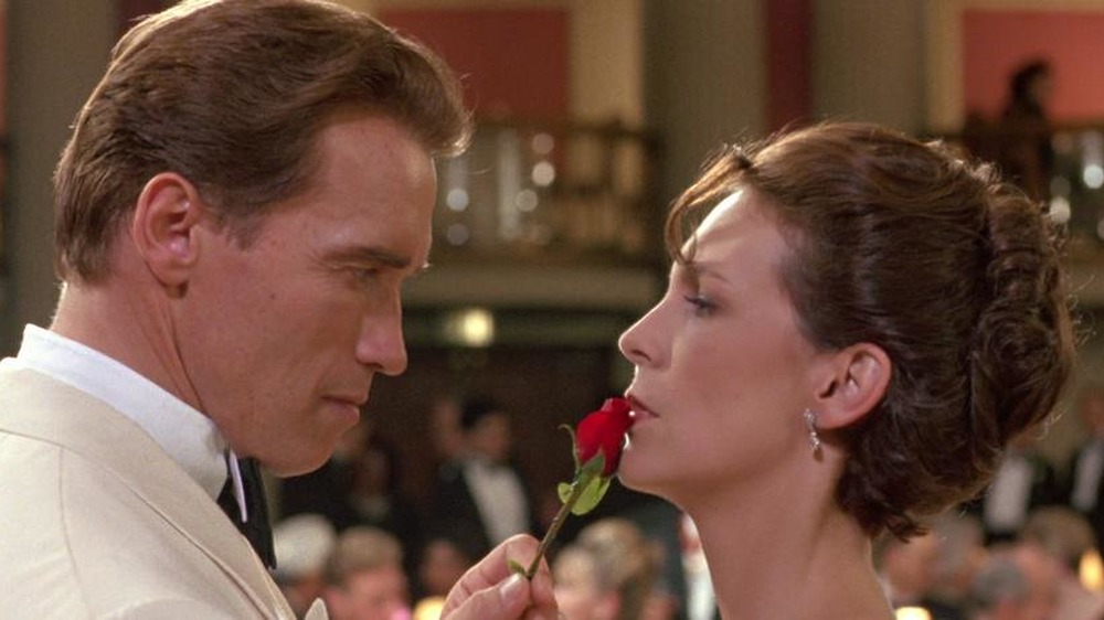 Arnold Schwarzenegger and Jamie Lee Curtis in True Lies