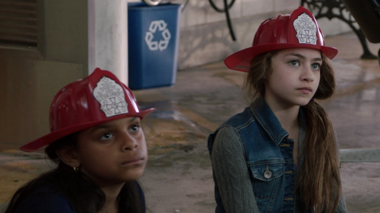 Children on tour in Chicago Fire