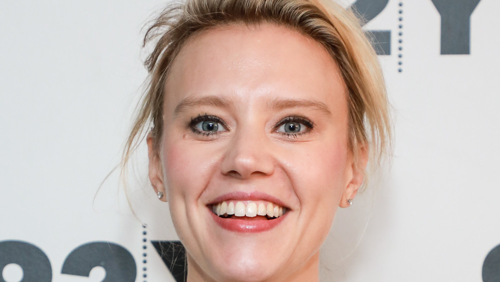 Kate McKinnon smiling