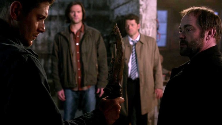 Crowley helps Sam, Dean, and Castiel in "The Executioner's Song"