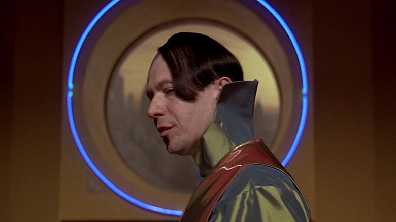 Zorg in front of glowing window