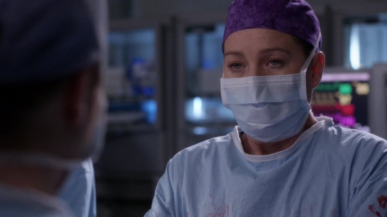 Meredith Grey performing surgery