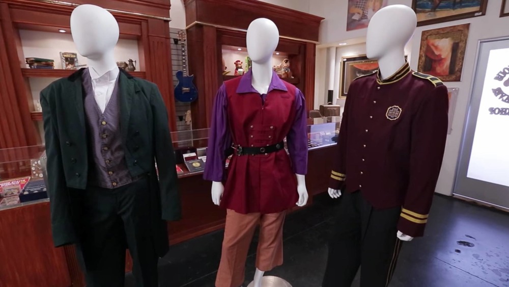 Pawn Stars Disneyland costumes