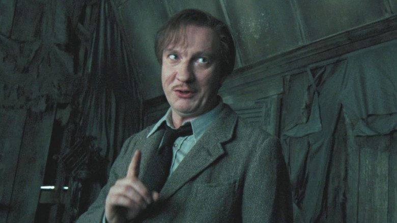 Remus Lupin shaking finger