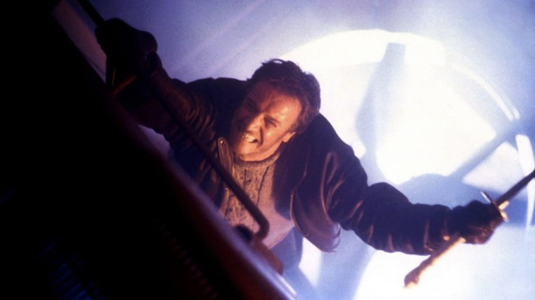 Connor MacLeod battles Kane