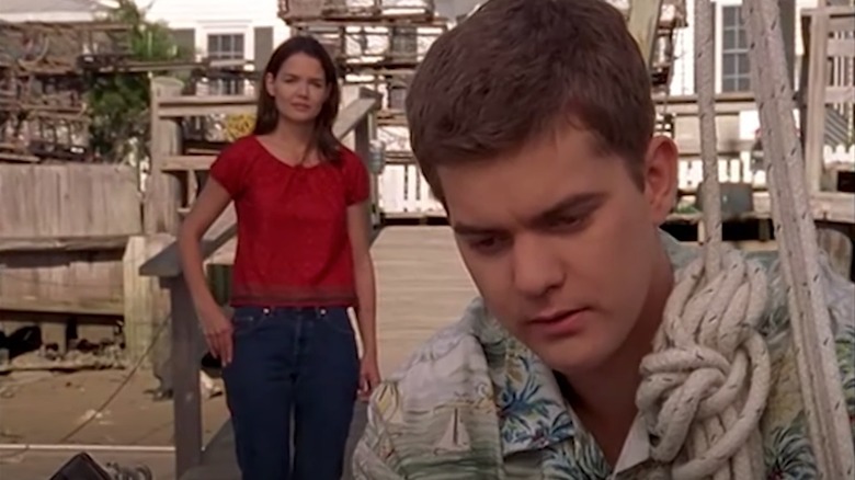 Joey talking to Pacey