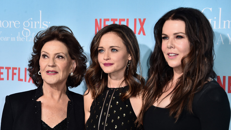 Kelly Bishop, Alexis Bledel, and Lauren Graham on the red carpet