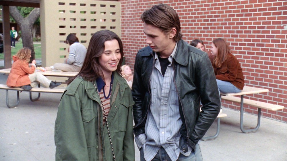 Linda Cardellini and James Franco as Lindsay and Danny on Freaks and Geeks