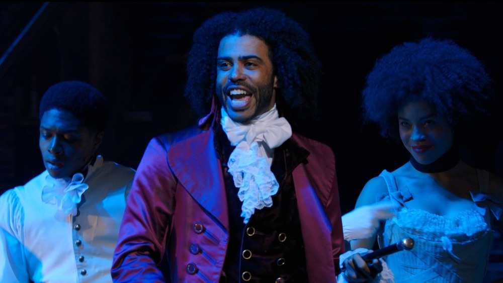 Daveed Diggs singing in Hamilton