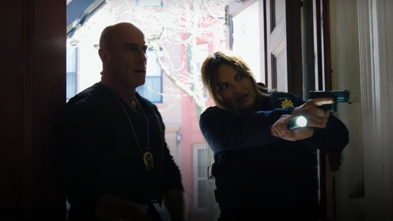 Stabler and Benson investigate the kidnapping of a little girl