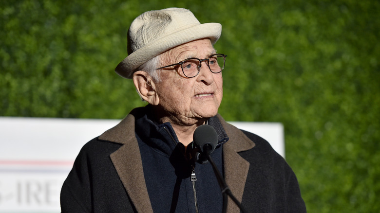 Norman Lear speaks at event 