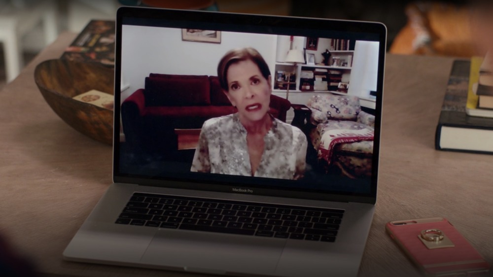 Jessica Walter in American Housewife