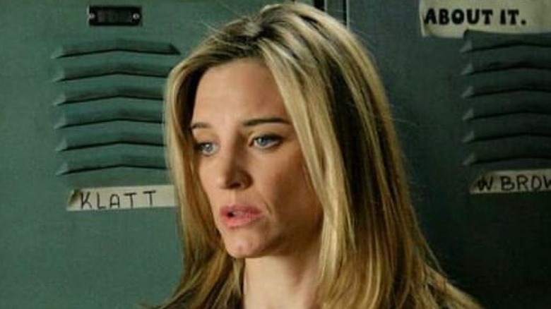 A worried Kathy Stabler in the SVU locker room