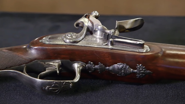 Boutet rifle from Pawn Stars