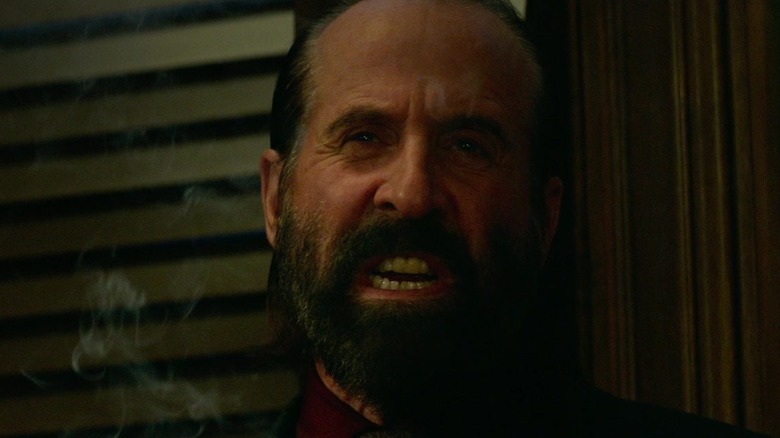 Peter Stormare growling