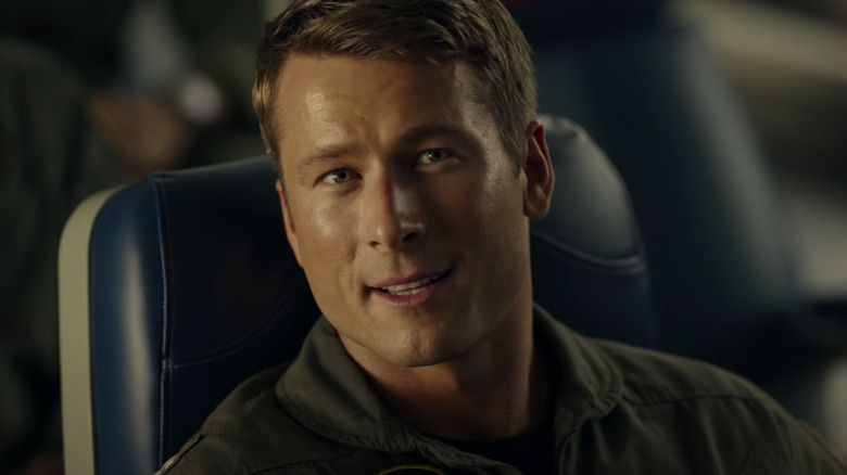 Glen Powell acting in Top Gun: Maverick