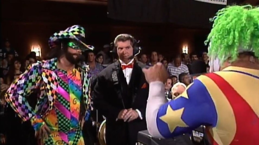 Doink challenges Macho Man