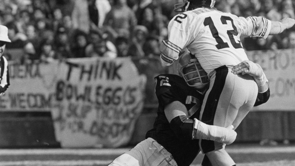 John Matuszak tackles Pittsburgh quarterback