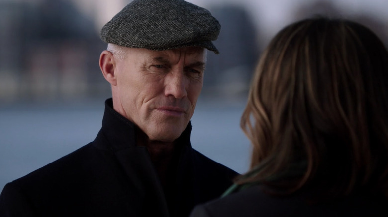 Robert John Burke in hat SVU