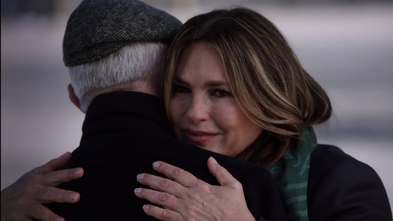 Olivia Benson hugs Ed Tucker ECU