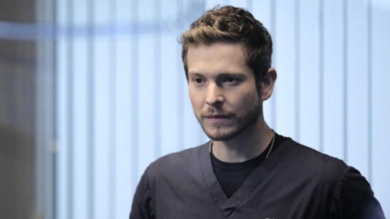 Matt Czuchry scrubs