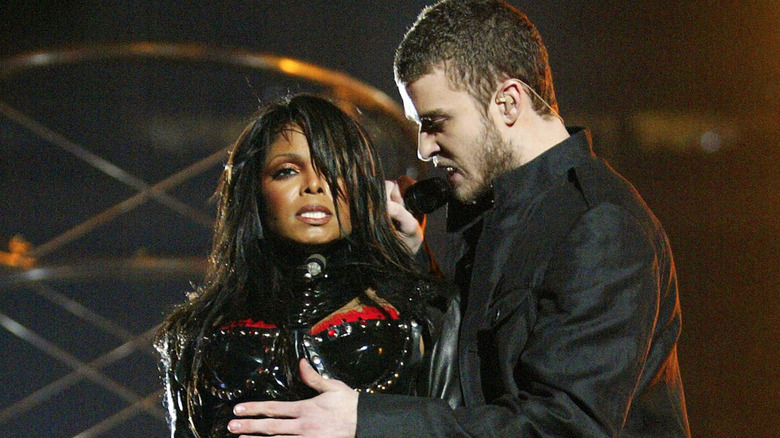 Justin Timberlake and Janet Jackson performing at Super Bowl