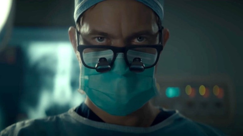 Joshua Jackson behind surgeon's mask