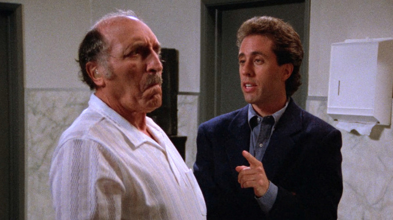 Uncle Leo barters with Jerry on Seinfeld