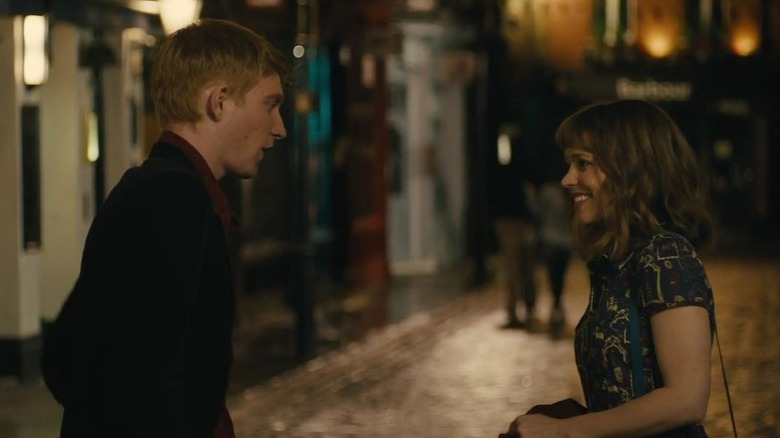 Rachel McAdams and Domhnall Gleeson talk in About Time