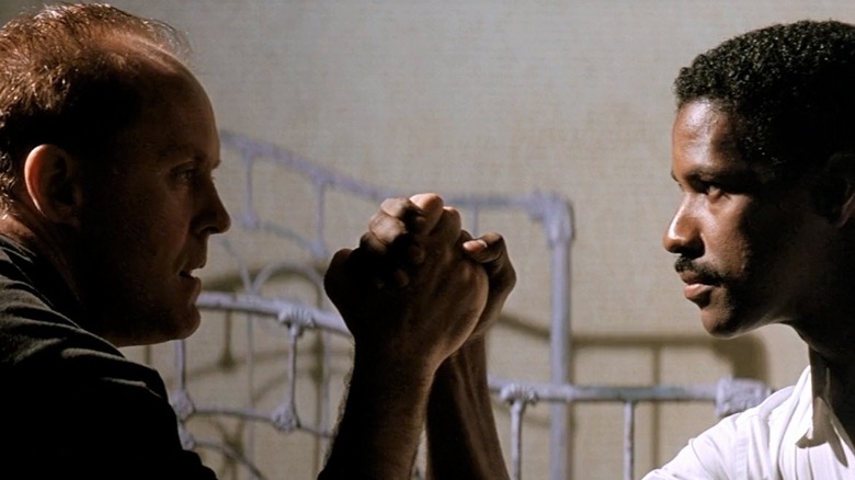 John Lithgow arm wrestles Denzel Washington