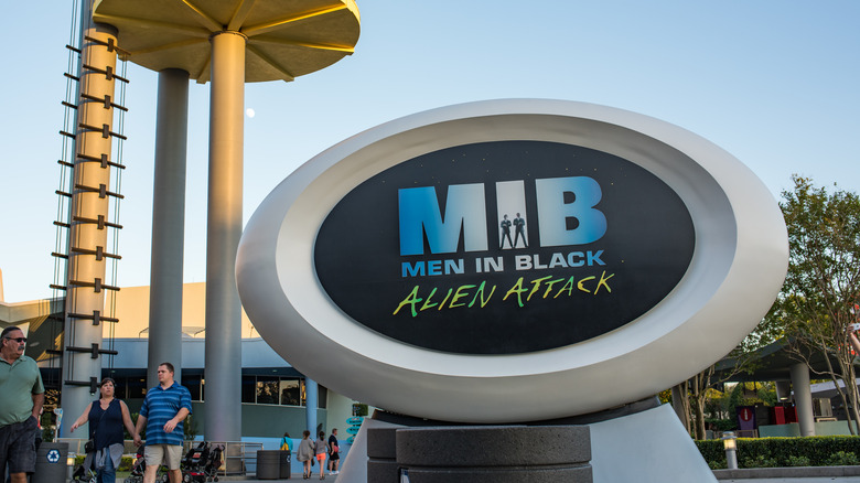 Sign for Men in Black Alien Attack