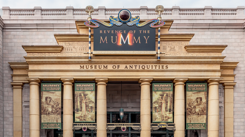 Exterior of Revenge of the Mummy