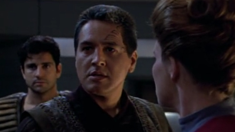 Chakotay looks left