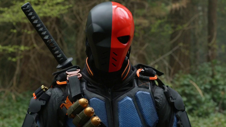 Masked Deathstroke in Arrow